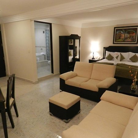 Hotel Victoria Mérida Eksteriør billede A suite at the hotel